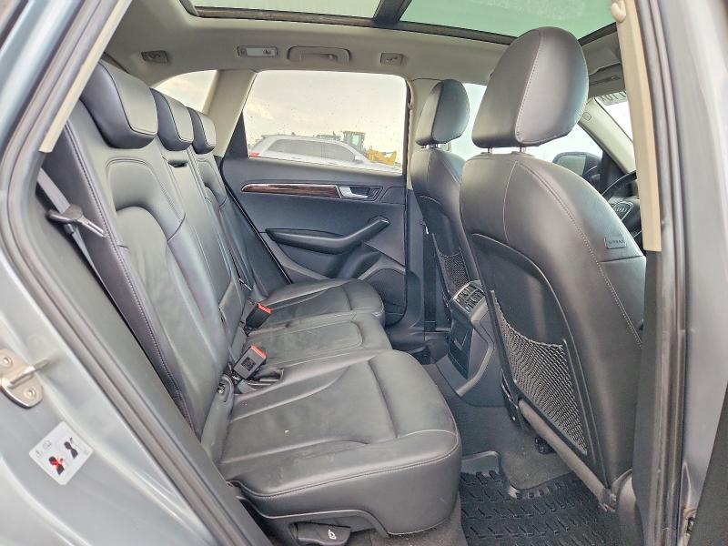 63475716 :رقم المزاد ، WA1LKAFP3AA102870 vin ، 2010 Audi Q5 مزاد بيع