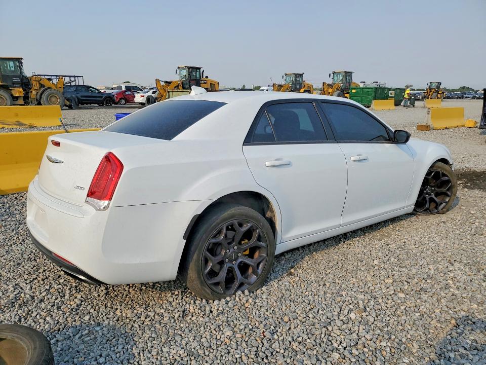 Продажа на аукционе авто 2019 Chrysler 300, vin: 2C3CCAAG2KH590307, номер лота: 59712006