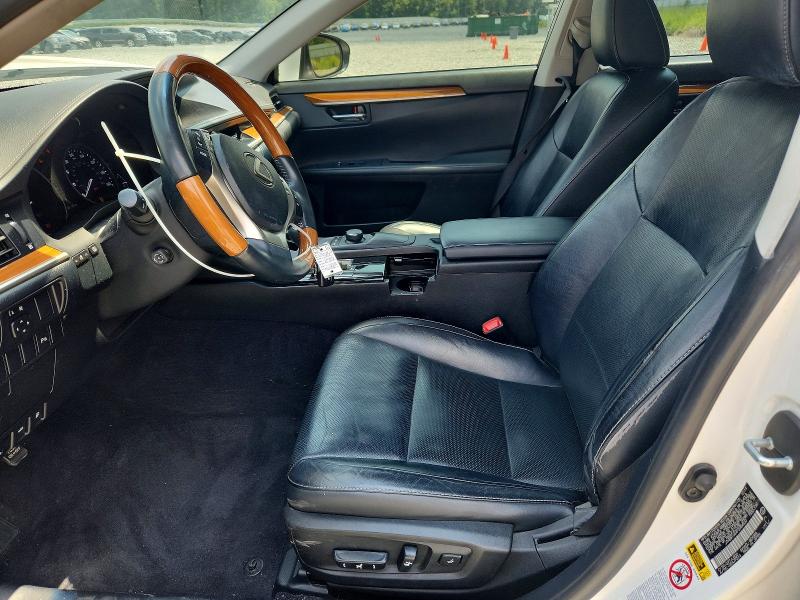 61745496 :رقم المزاد ، JTHBW1GG4F2084500 vin ، 2015 Lexus Es مزاد بيع