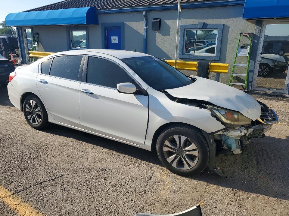 2013 Honda Accord მანქანა იყიდება აუქციონზე, vin: 1HGCR2F38DA105015, აუქციონის ნომერი: 59538756