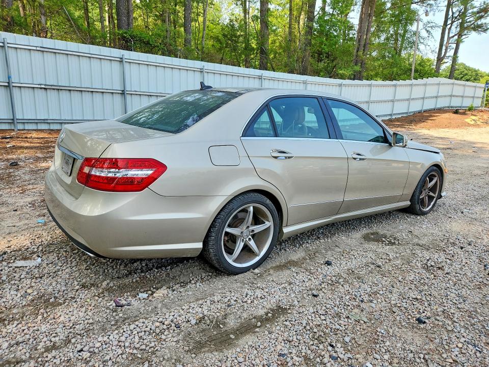 Aukcja sprzedaży 2011 Mercedes-benz E-class, vin: WDDHF8HB7BA348323, numer aukcji: 61241966
