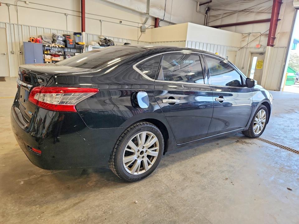 2014 Nissan Sentra მანქანა იყიდება აუქციონზე, vin: 3N1AB7AP9EY207232, აუქციონის ნომერი: 59628516