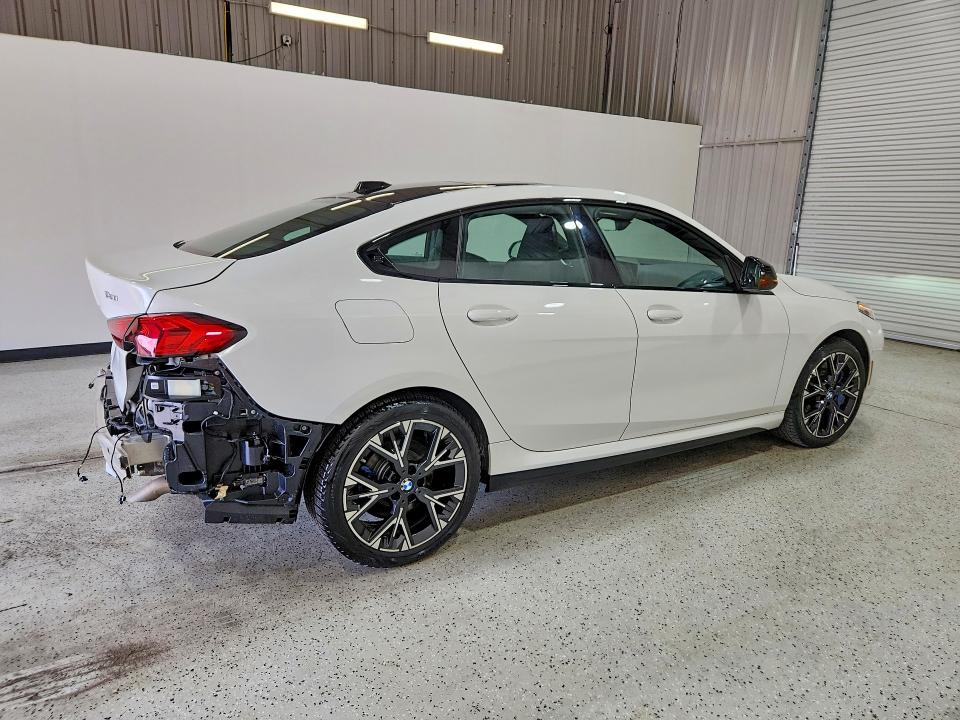 Продажа на аукционе авто 2026 Bmw 228, vin: WBA83GG04T7U54608, номер лота: 61686086