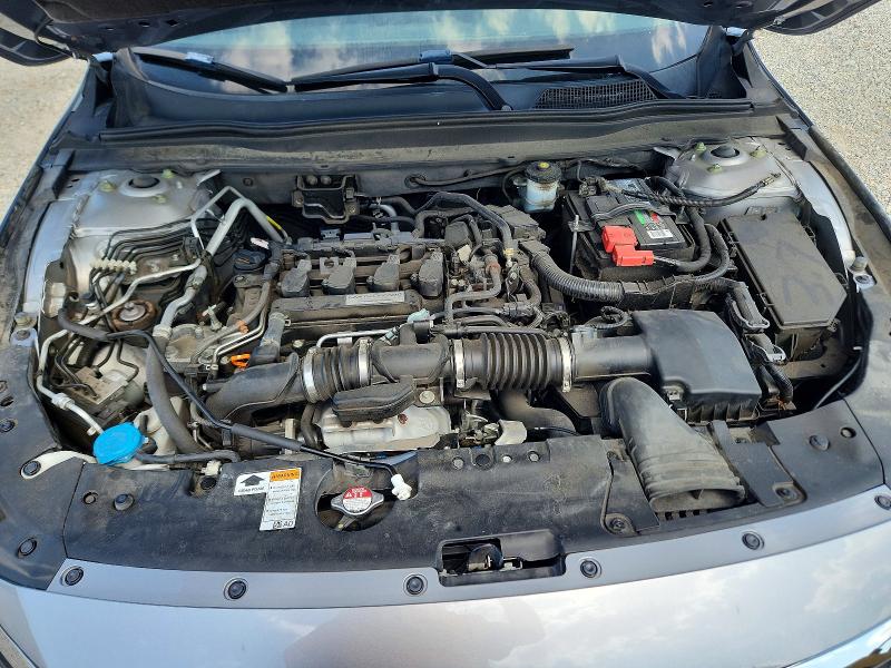 Продажа на аукционе авто 2018 Honda Accord, vin: 1HGCV1F18JA040831, номер лота: 61396386