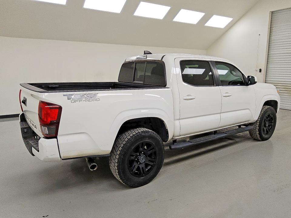 Продажа на аукционе авто 2021 Toyota Tacoma, vin: 3TYAX5GN7MT033454, номер лота: 61527256