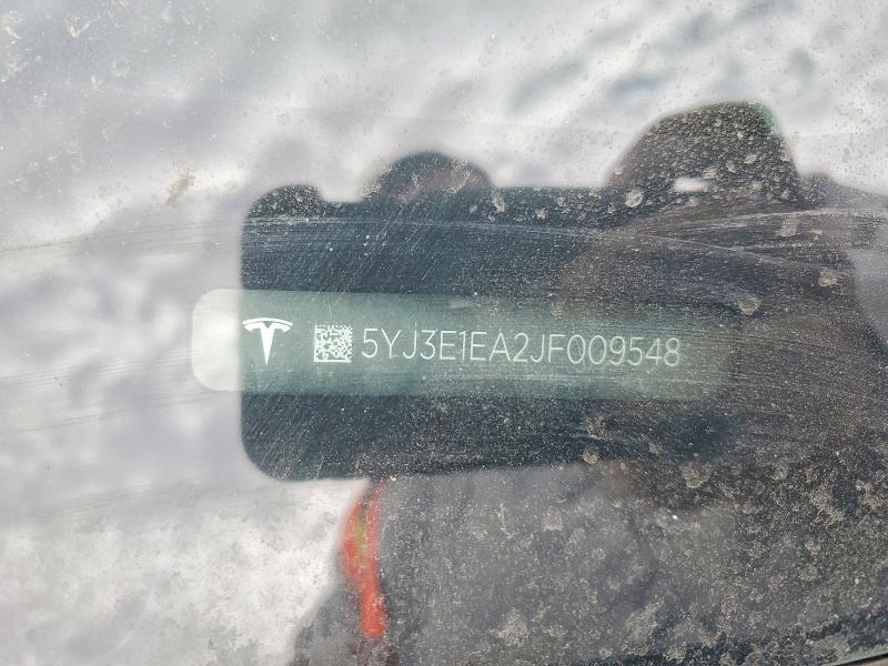 61368246 :رقم المزاد ، 5YJ3E1EA2JF009548 vin ، 2018 Tesla Model 3 مزاد بيع