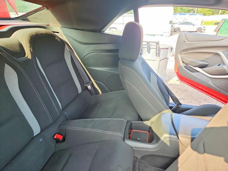 Продаж на аукціоні авто 2020 Chevrolet Camaro, vin: 1G1FB3DS0L0115258, номер лоту: 61365356