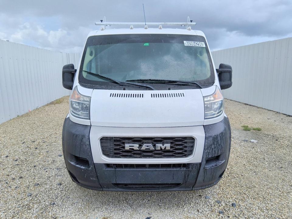 60984296 :رقم المزاد ، 3C6TRVAG2KE518656 vin ، 2019 Ram Promaster 1500 مزاد بيع