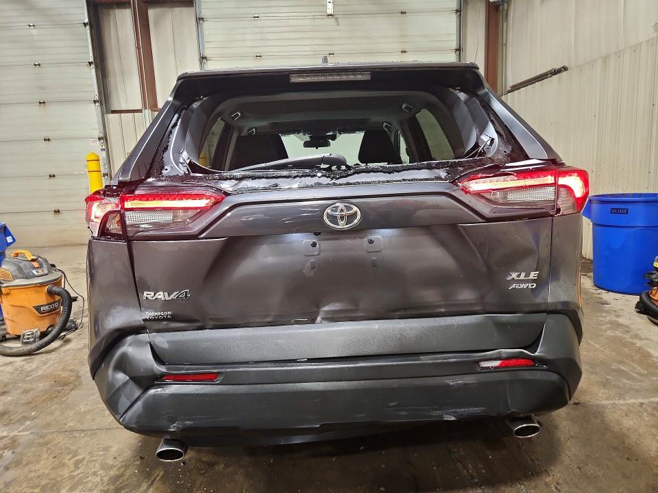62842276 :رقم المزاد ، 2T3P1RFV1MC245511 vin ، 2021 Toyota Rav4 مزاد بيع