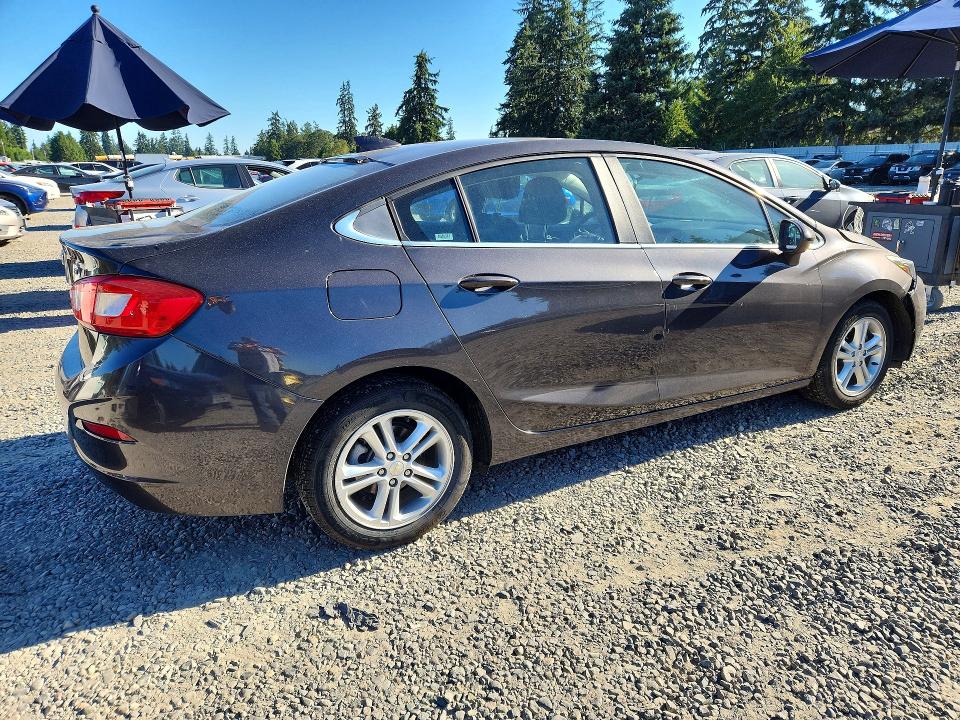 63256216 :رقم المزاد ، 1G1BE5SM5H7202576 vin ، 2017 Chevrolet Cruze مزاد بيع