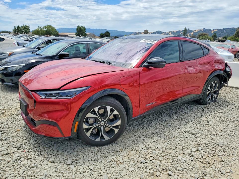 2022 Ford Mustang Mach-e მანქანა იყიდება აუქციონზე, vin: 3FMTK3R72NMA31372, აუქციონის ნომერი: 61893866