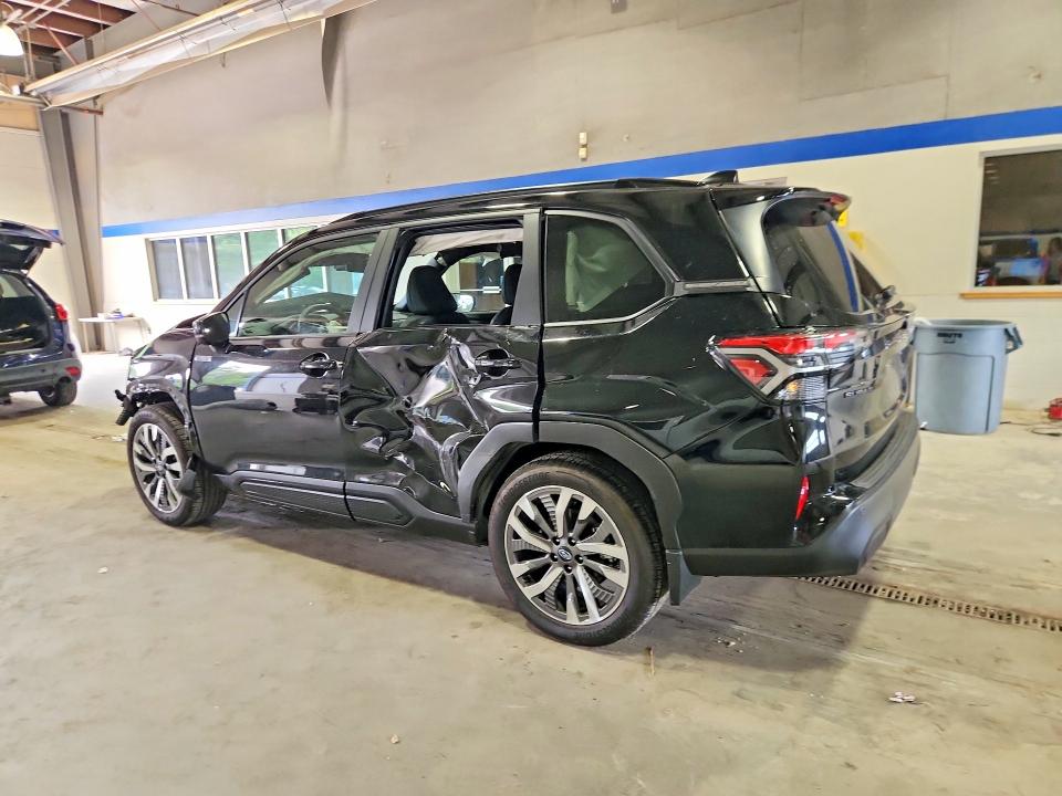 Продажа на аукционе авто 2025 Subaru Forester, vin: JF2SLSTDXSH451713, номер лота: 62566496