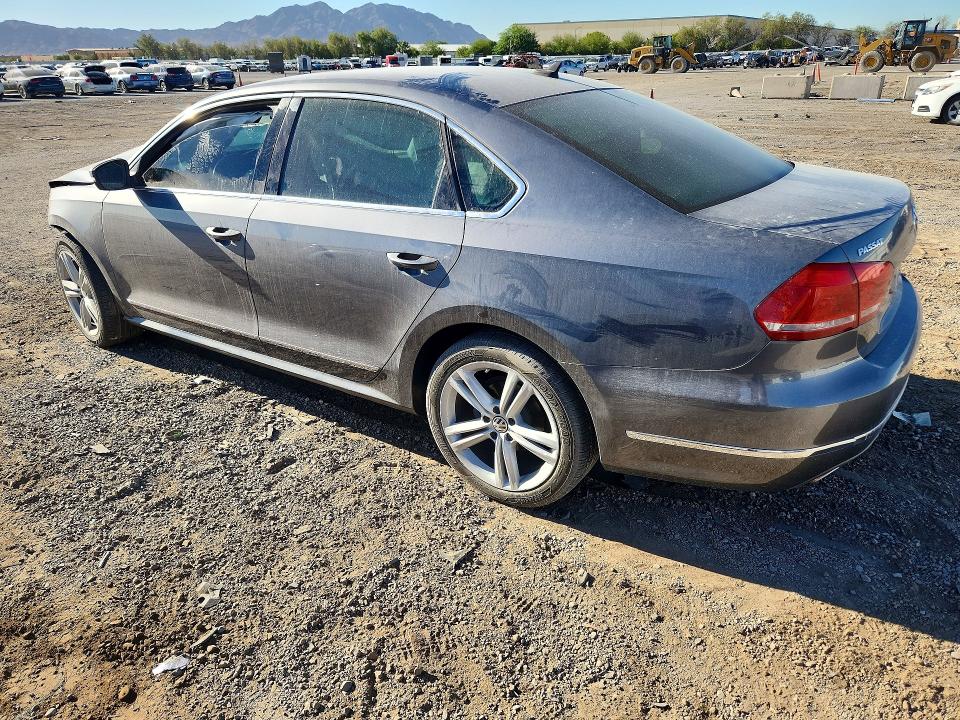 55273586 :رقم المزاد ، 1VWCN7A39DC148925 vin ، 2013 Volkswagen Passat مزاد بيع