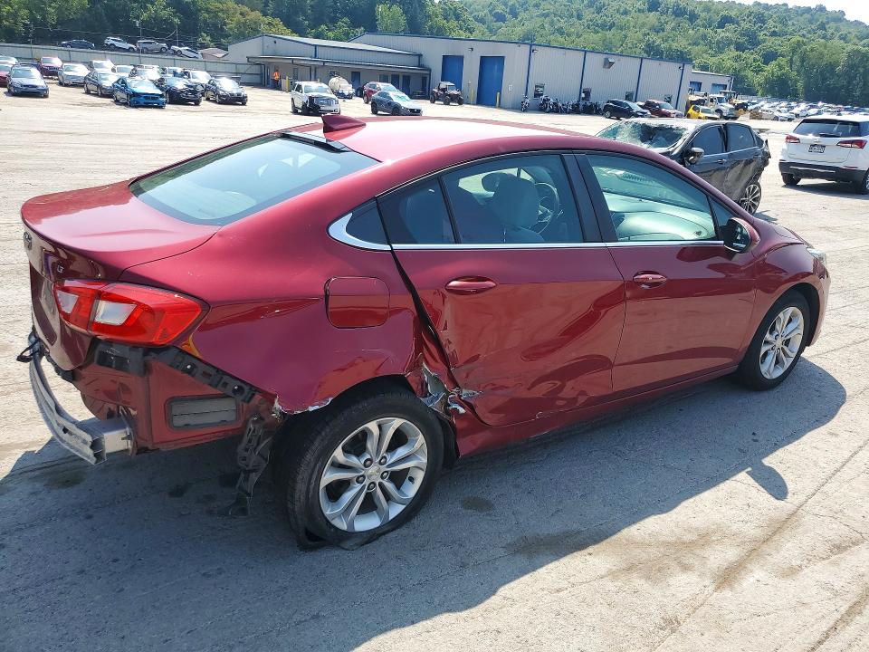 61841736 :رقم المزاد ، 1G1BE5SM2K7141839 vin ، 2019 Chevrolet Cruze مزاد بيع