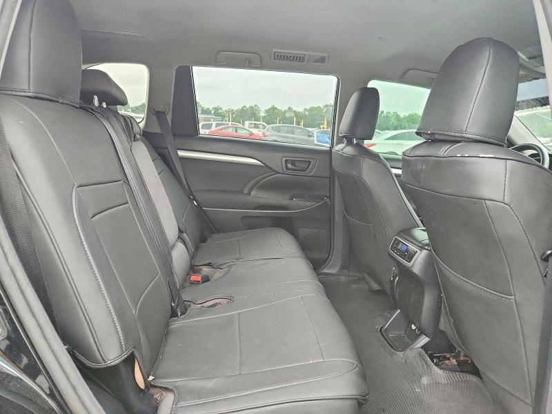 Продаж на аукціоні авто 2015 Toyota Highlander, vin: 5TDBKRFH5FS173961, номер лоту: 60434666