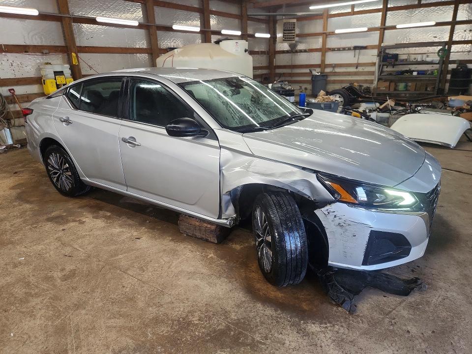 Продаж на аукціоні авто 2025 Nissan Altima, vin: 1N4BL4DW5SN377053, номер лоту: 60662106