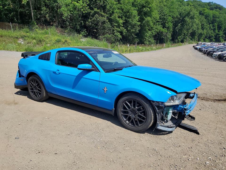 Продаж на аукціоні авто 2025 Ford Mustang V6, vin: 1ZVBP8AM4C5215485, номер лоту: 58989196