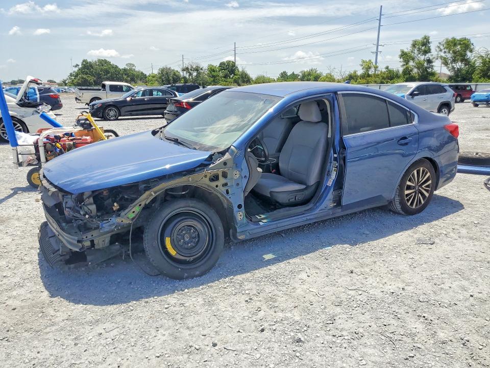 2019 Subaru Legacy მანქანა იყიდება აუქციონზე, vin: 4S3BNAF68K3038041, აუქციონის ნომერი: 60929856