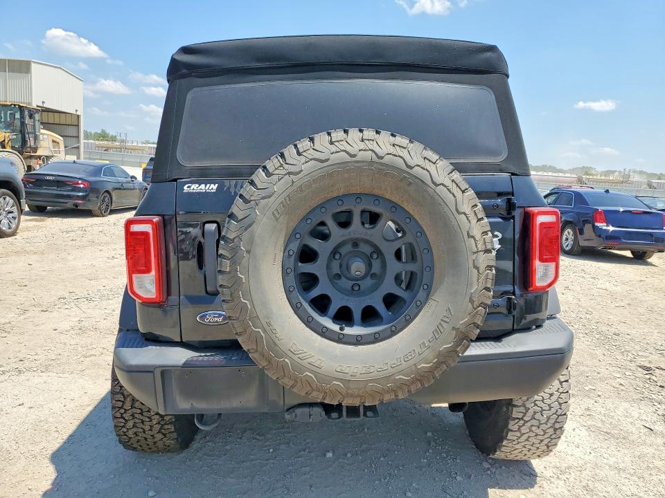 60643956 :رقم المزاد ، 1FMEE5BP3NLA80491 vin ، 2022 Ford Bronco مزاد بيع