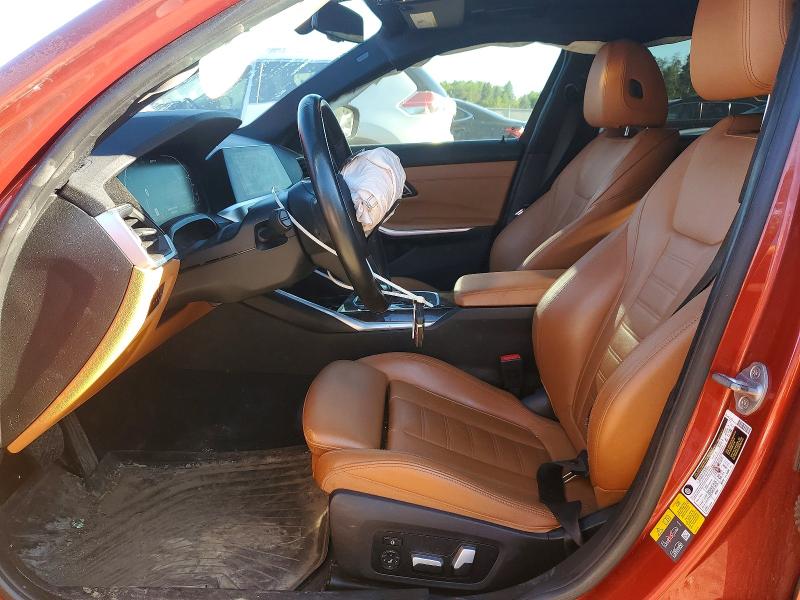 61352056 :رقم المزاد ، 3MW5P9J03M8B50262 vin ، 2021 Bmw 330xe مزاد بيع