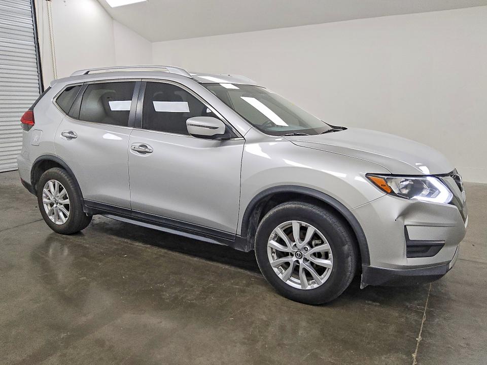 Продаж на аукціоні авто 2017 Nissan Rogue, vin: KNMAT2MT3HP518344, номер лоту: 60149186