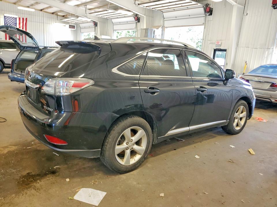 60823316 :رقم المزاد ، 2T2BK1BA6BC106097 vin ، 2011 Lexus Rx مزاد بيع