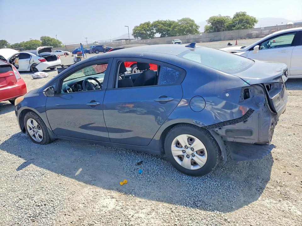 60581416 :رقم المزاد ، KNAFX4A63F5394568 vin ، 2015 Kia Forte مزاد بيع