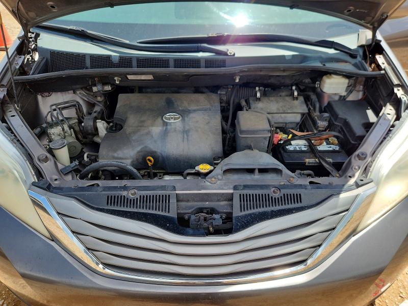 Aukcja sprzedaży 2011 Toyota Sienna, vin: 5TDYK3DC8BS162011, numer aukcji: 61296286