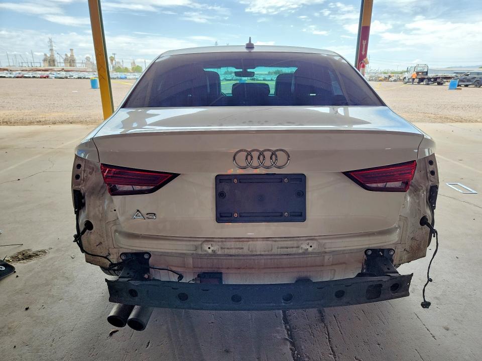 2018 Audi A3 მანქანა იყიდება აუქციონზე, vin: WAUAUGFF3J1028784, აუქციონის ნომერი: 61057726