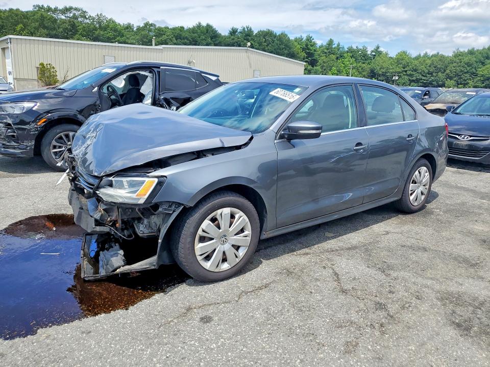 60766516 :رقم المزاد ، 3VWDP7AJ1DM392807 vin ، 2013 Volkswagen Jetta مزاد بيع