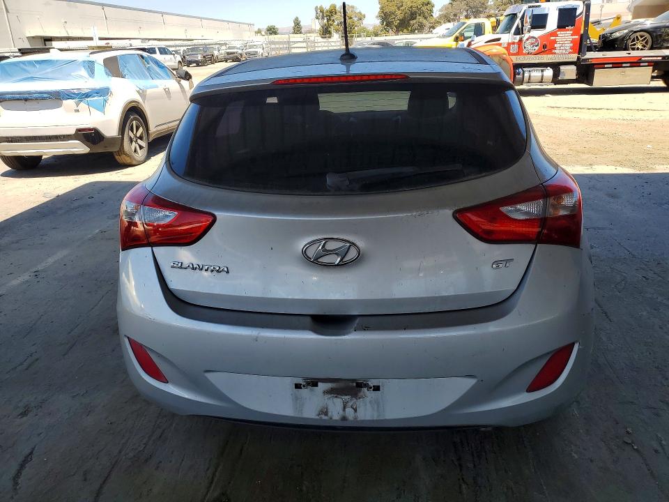 Продаж на аукціоні авто 2017 Hyundai Elantra Gt, vin: KMHD35LH0HU353989, номер лоту: 60193386