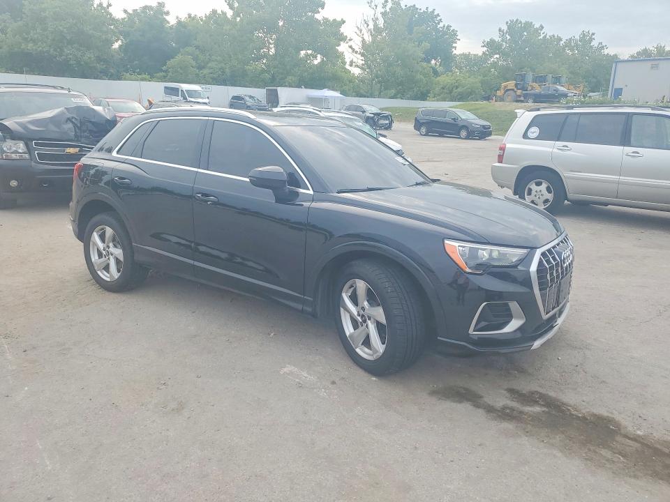 2021 Audi Q3 მანქანა იყიდება აუქციონზე, vin: WA1AUCF35M1102030, აუქციონის ნომერი: 62002666