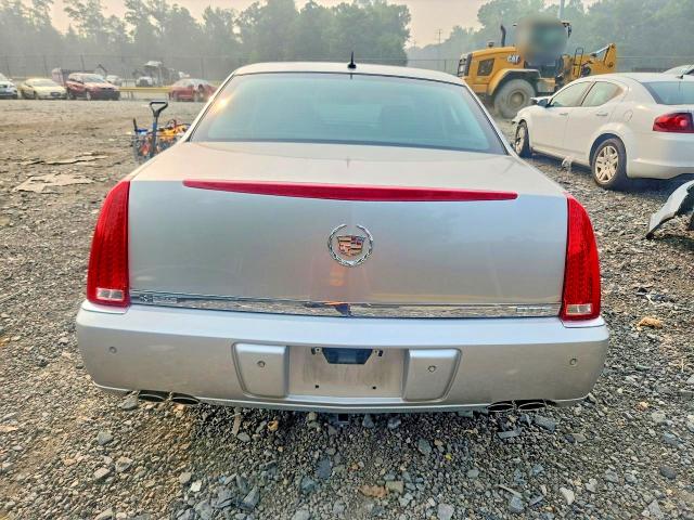 2008 Cadillac Dts მანქანა იყიდება აუქციონზე, vin: 1G6KD57Y88U178817, აუქციონის ნომერი: 61351706