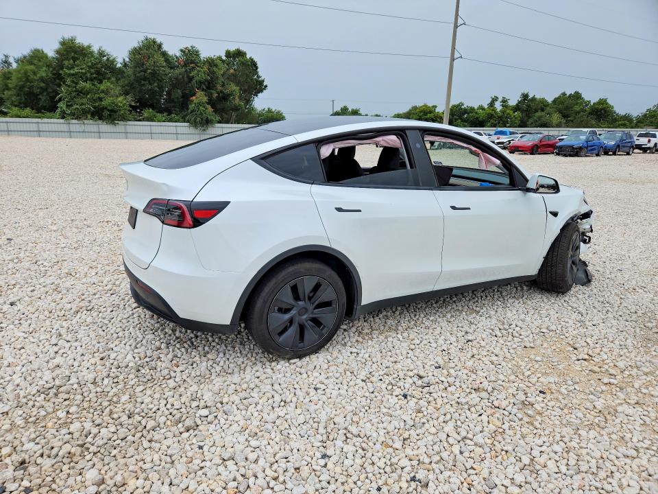 61437736 :رقم المزاد ، 7SAYGDED1SF320873 vin ، 2025 Tesla Model Y مزاد بيع