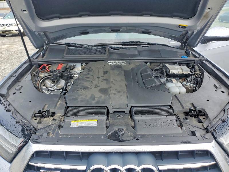 2018 Audi Q7 მანქანა იყიდება აუქციონზე, vin: WA1VAAF7XJD011332, აუქციონის ნომერი: 61082766