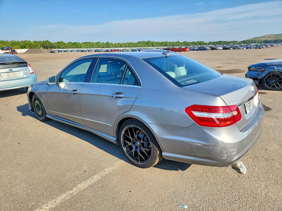 2012 Mercedes-benz E მანქანა იყიდება აუქციონზე, vin: WDDHF5KBXCA570489, აუქციონის ნომერი: 58160276