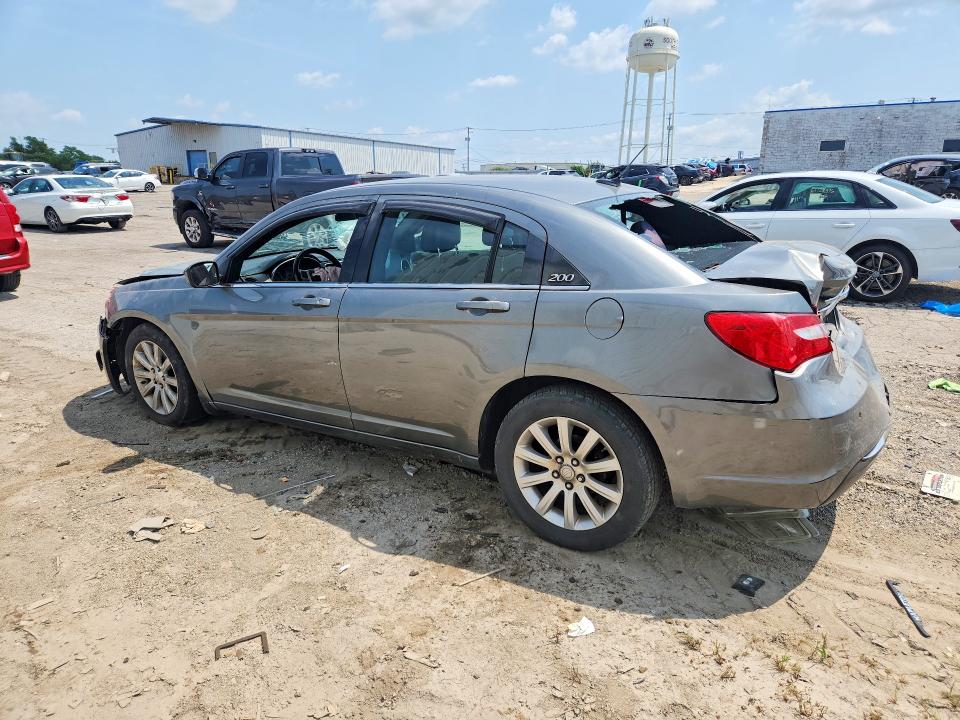 Продажа на аукционе авто 2012 Chrysler 200, vin: 1C3CCBBB0CN198136, номер лота: 61153396