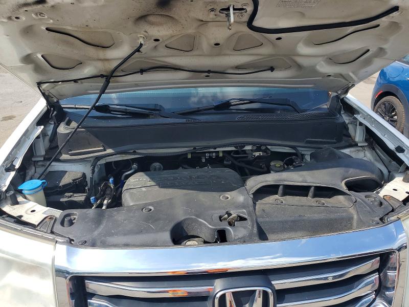 60623746 :رقم المزاد ، 5FNYF4H79CB029304 vin ، 2012 Honda Pilot مزاد بيع