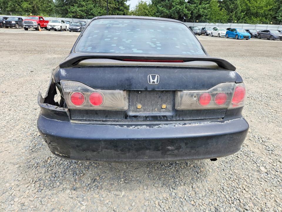 61749506 :رقم المزاد ، 1HGCG55471A023340 vin ، 2001 Honda Accord مزاد بيع