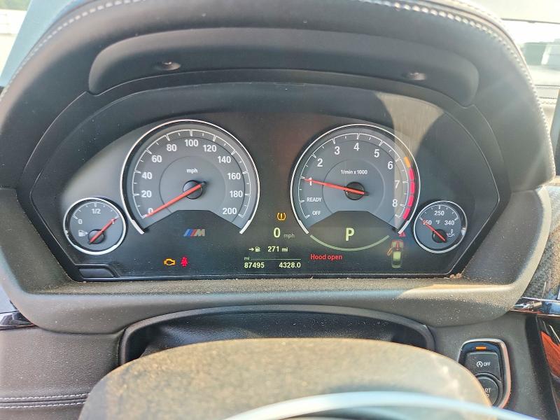61016876 :رقم المزاد ، WBS8M9C51J5J80329 vin ، 2018 Bmw M3 مزاد بيع