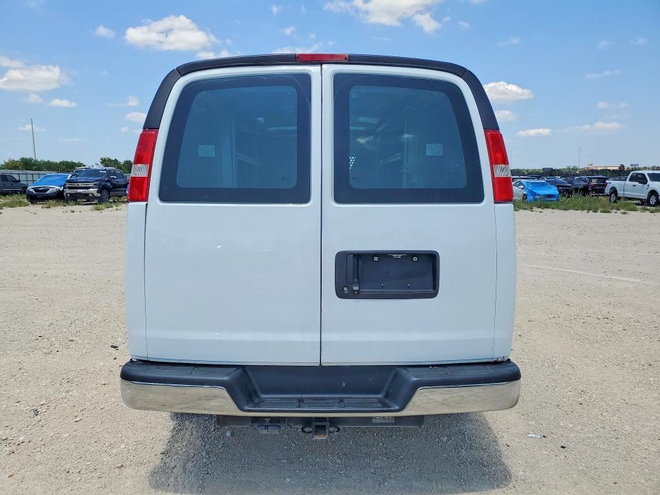 2020 Chevrolet 2500 Expre მანქანა იყიდება აუქციონზე, vin: 1GCWGBFG1L1206772, აუქციონის ნომერი: 59988166