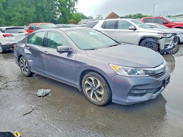 Aukcja sprzedaży 2017 Honda Accord, vin: 1HGCR3F84HA001077, numer aukcji: 59691366