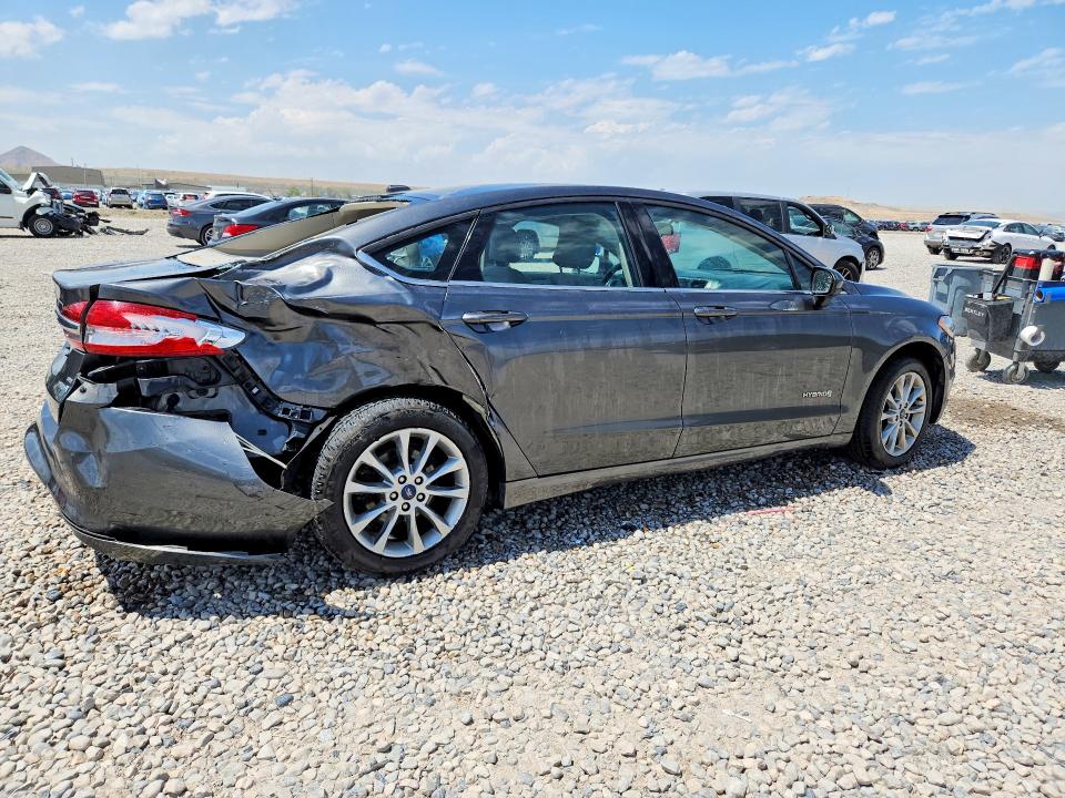 Продаж на аукціоні авто 2017 Ford Fusion, vin: 3FA6P0LU7HR266069, номер лоту: 62692496