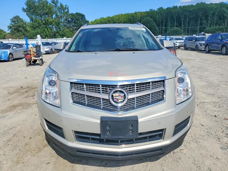 63026536 :رقم المزاد ، 3GYFNDEY7BS582329 vin ، 2011 Cadillac Srx مزاد بيع