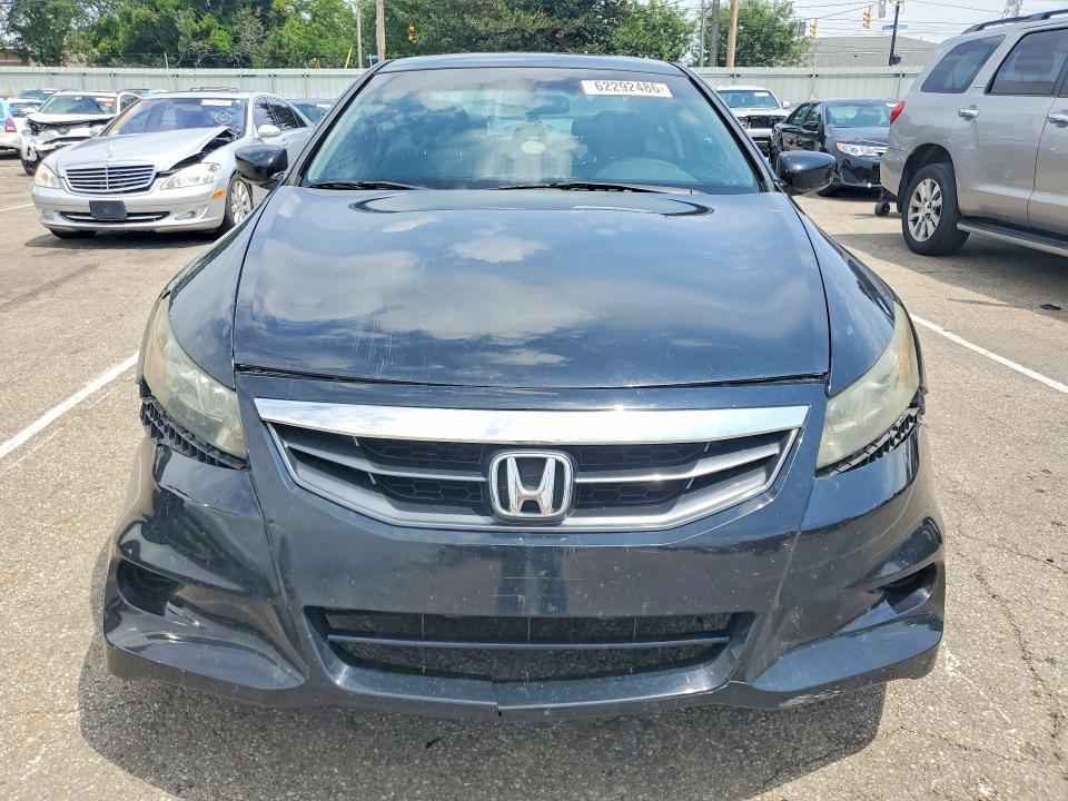 Auction sale of the 2012 Honda Accord, vin: 1HGCS1B77CA010872, lot number: 62292486