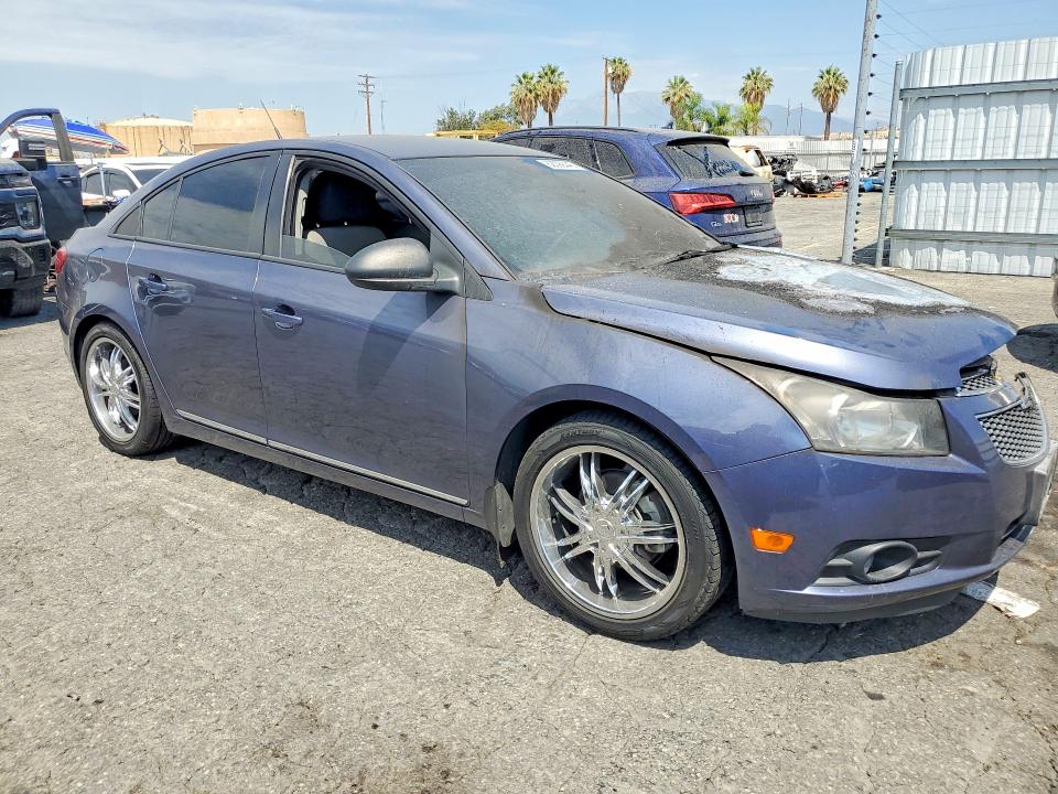2013 Chevrolet Cruze მანქანა იყიდება აუქციონზე, vin: 1G1PA5SG1D7168870, აუქციონის ნომერი: 62099446