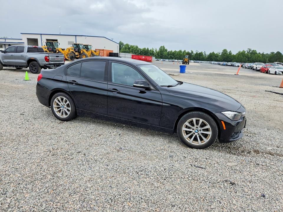 Продаж на аукціоні авто 2016 Bmw 320, vin: WBA8E1G54GNT38085, номер лоту: 62231646