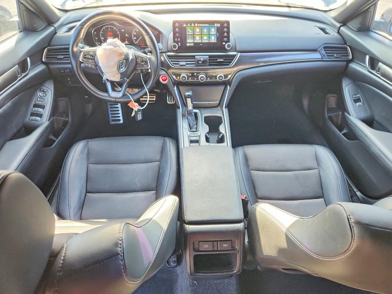 62207756 :رقم المزاد ، 1HGCV1F36NA012453 vin ، 2022 Honda Accord مزاد بيع