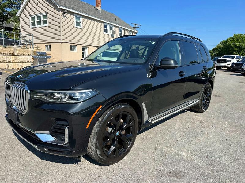 61993716 :رقم المزاد ، 5UXCW2C03M9H82428 vin ، 2021 Bmw X7 مزاد بيع