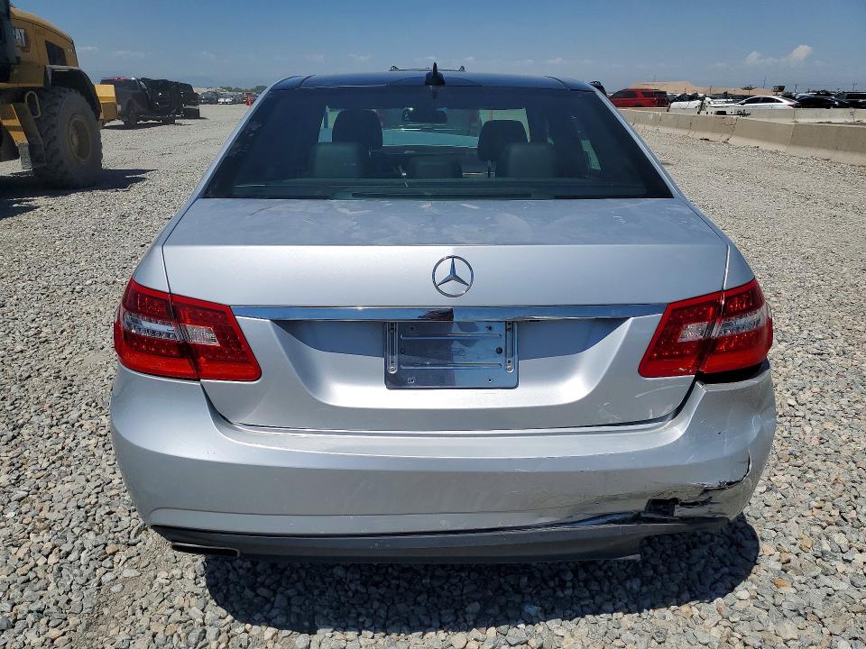 61385836 :رقم المزاد ، WDDHF8HB1BA392026 vin ، 2011 Mercedes-benz E مزاد بيع
